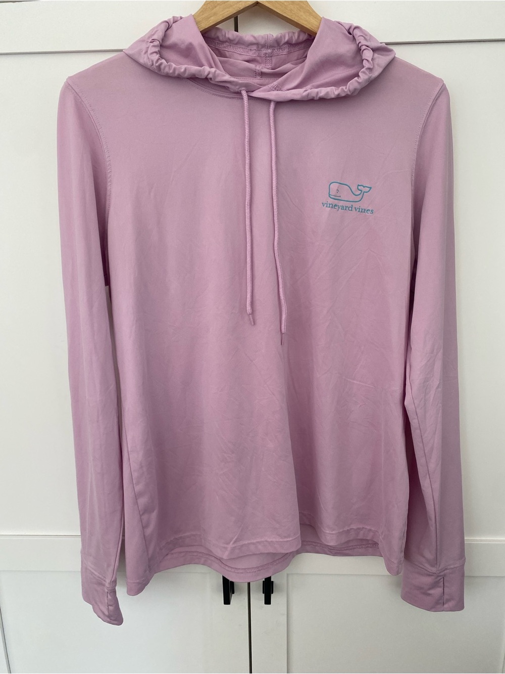 Vineyard Vines Pink Whale Logo Athletic Performance Hoodie Thumb Hole Sz‎ Medium